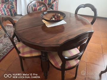 Tavolo noce allungabile con 4 sedie (XIX secolo)
