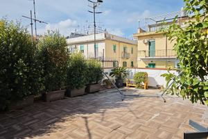 Messina: Bilocale Luminoso con Terrazzo A livello