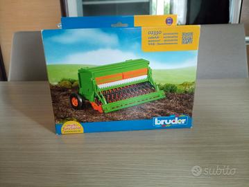 Bruder 02330 Seminatrice Amazone 