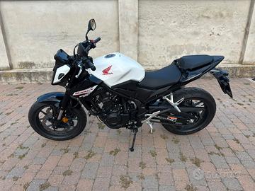 Honda Hornet 500