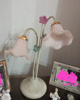 lampada da tavolo  mai usata 