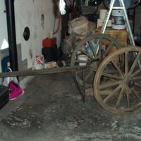 CARRETTO IN LEGNO IDEALE COME FIORIERA