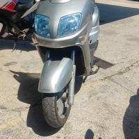 Yamaha XC 300 - 2006