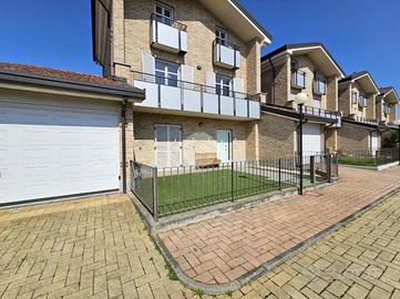 2 LOCALI A RONDISSONE