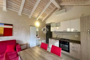 VILLA SINGOLA A FINALE LIGURE