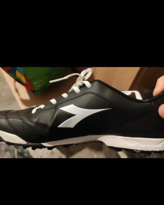 scarpe calcetto 
