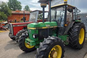 Trattore jondeere 2850 dt