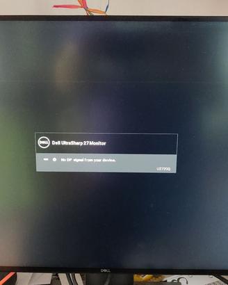 Dell UltraSharp U2720Q 4K con difetto