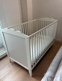 Lettino ikea bianco