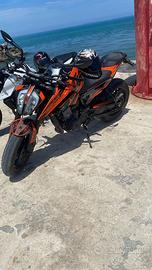 Ktm duke 790