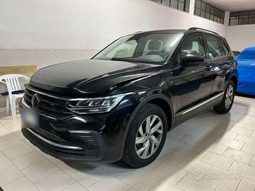VW Tiguan 2.0 TDI 150CV DSG 4Motion - 2023 Inciden
