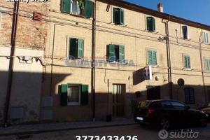 Appartamento in duplex con giardino in ancona