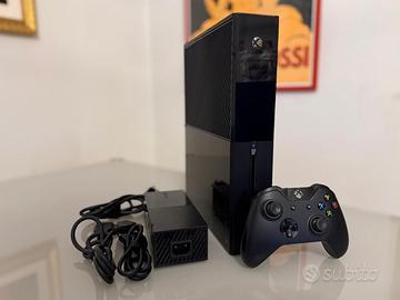 Xbox One modello 1540 – funzionante, completa