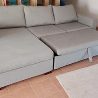 Divano con chaise longue 