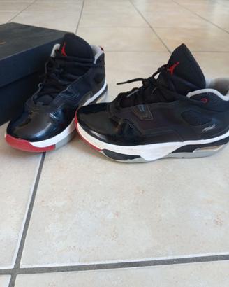 Jordan 11 nere e rosse - nr 37.5