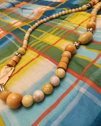 Collana etnica nuova dell' Africa 