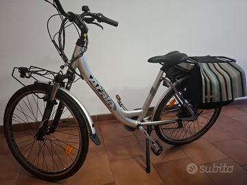 Bici elettrica Atala donna 