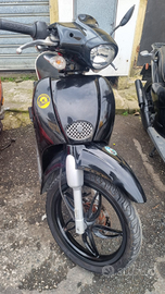 Aprilia scarabeo 50 2T nero