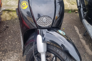 Aprilia scarabeo 50 2T nero