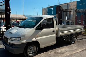 Hyundai H-1 2.5 TDI Autocarro