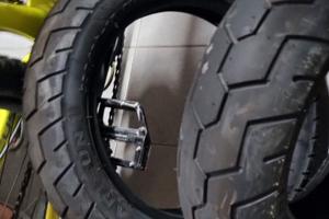 ruote 10 e 12 pollici