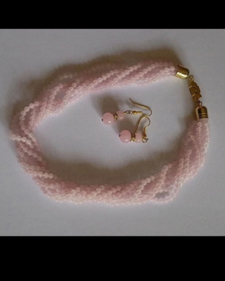 Parure in quarzo rosa