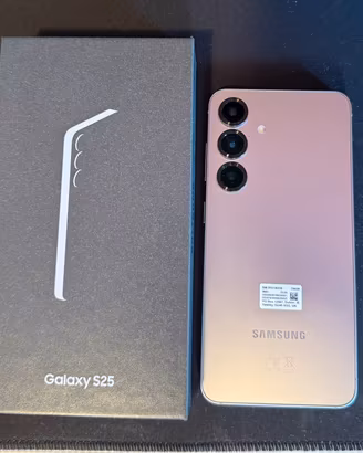 Samsung S25 256gb