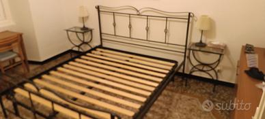Letto matrimoniale in ferro battuto 