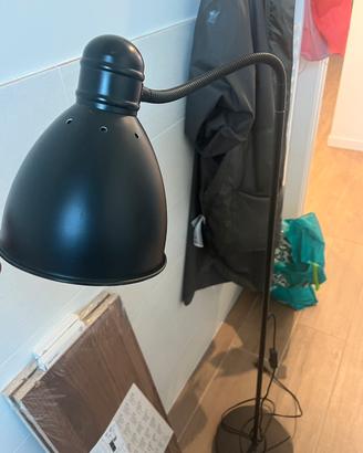 Lampada piantana