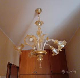 lampadario in vetro di murano