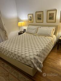Letto matrimoniale in pelle