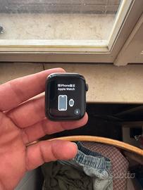 Apple watch 5