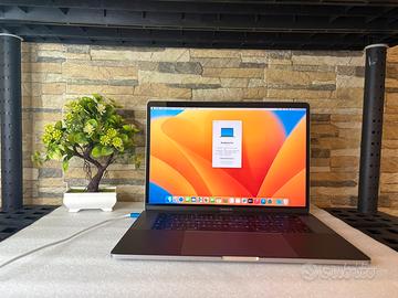 MacBook Pro 15” 512GB SSD Garanzia Fattura Apple