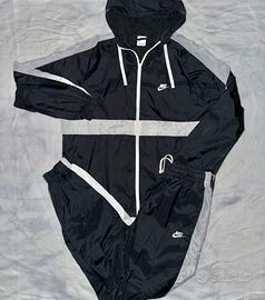 Tuta Nike Acetata Nera e Bianca Y2K