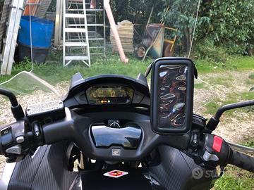 Honda integra 750s del 2016