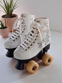 pattini a rotelle n. 30