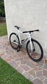 Bici scatto fisso