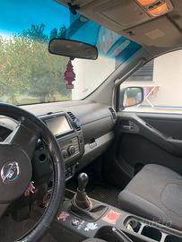 NISSAN Navara d40 sport