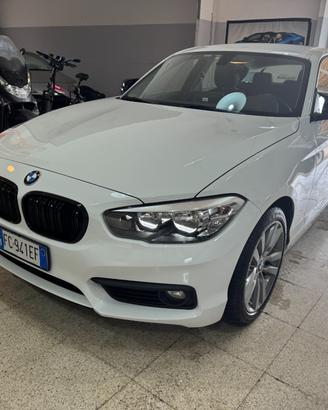 Bmw 116 116d Urban cv. NAVIGATORE OK NEOPATENTATI