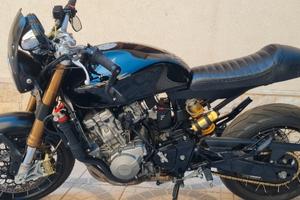Honda hornet 