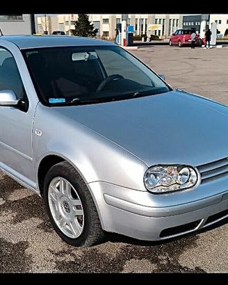 Golf 4 1600 benzina confortline