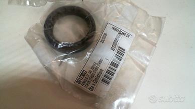 PARAOLIO FORCELLA 37 X 49 KYMCO 91251LLJ3E00