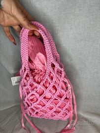 Borsa a rete rosa con sacchetto uncinetto