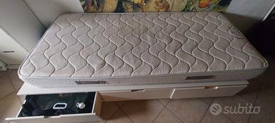 Letto singolo con cassetti e materasso ortopedico
