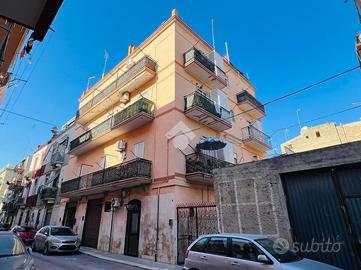 3 LOCALI A BARLETTA