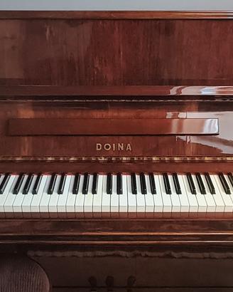 pianoforte acustico Doina