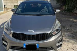 Kia Carens 7 posti