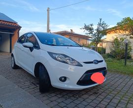 FORD Fiesta 6ª serie - 2009