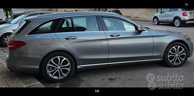 MERCEDES C220 