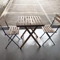 tavolino con sedie , pieghevole/i 